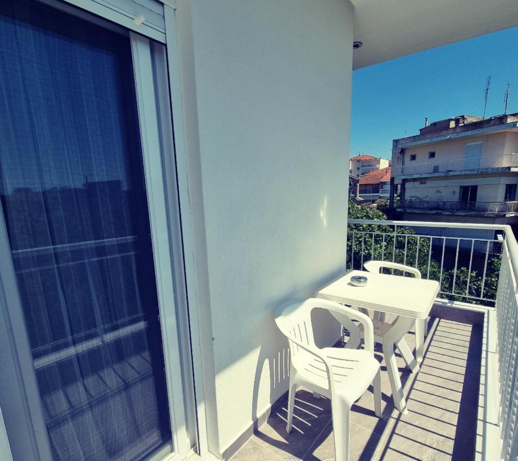Tararas Apartments Néa Mihanióna Kültér fotó
